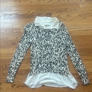 DKNYC leopard and white top Size S